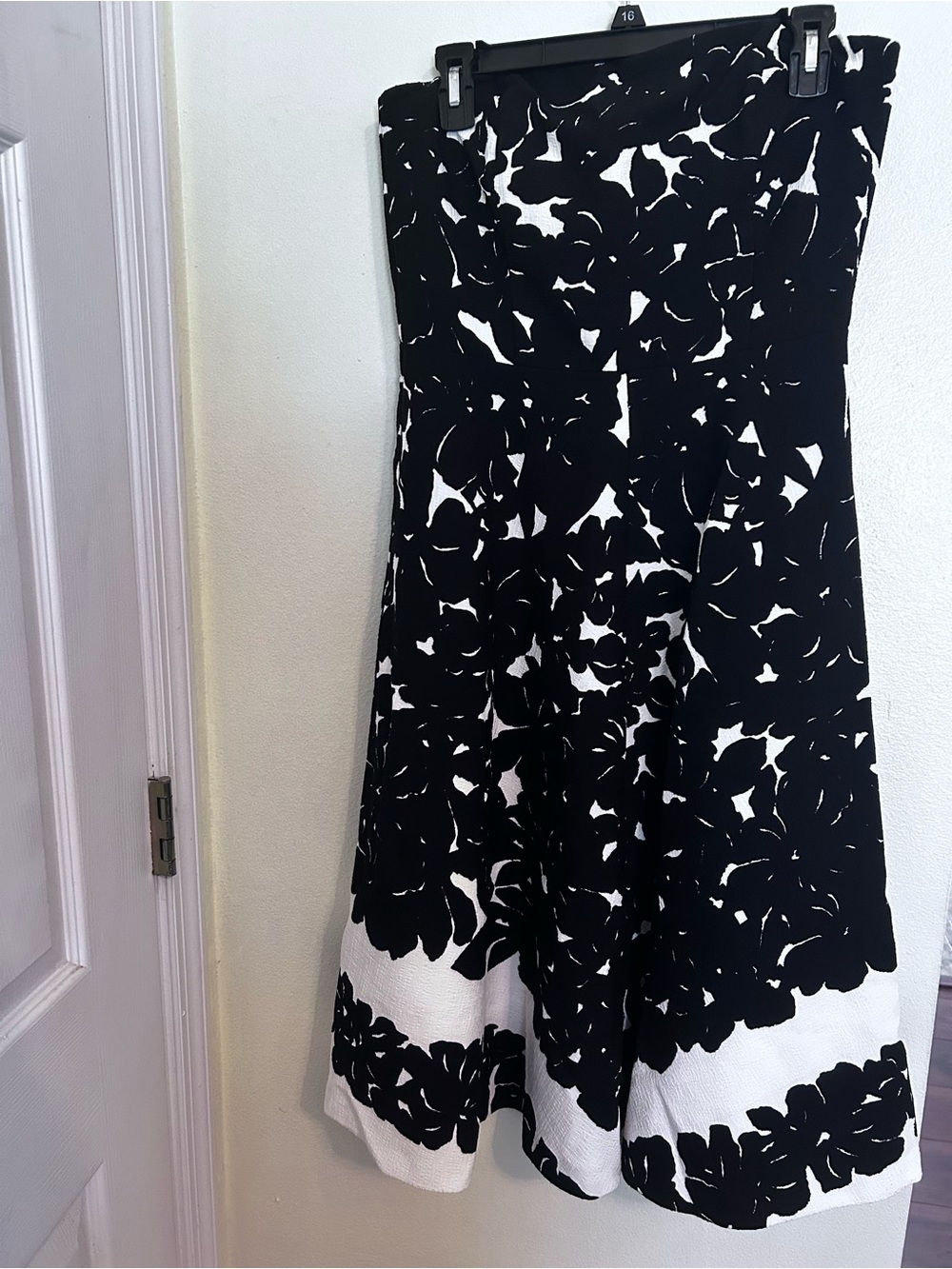 White House Black Market Black and White Strapless Floral Fit-and-Flare Dress